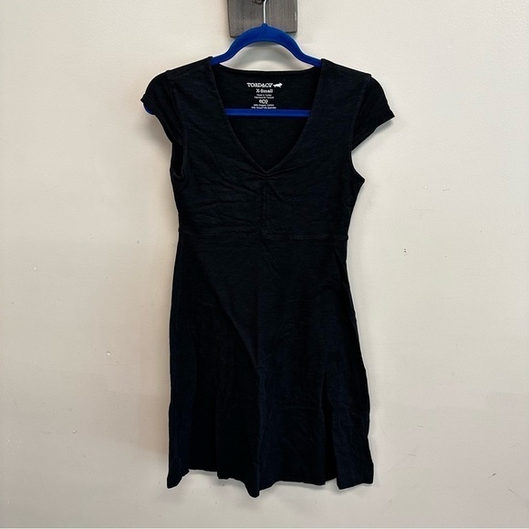 Toad & Co (Horny Toad)  - Rosemarie A-Line Dress in Black, size Extra Small - Picture 2 of 10
